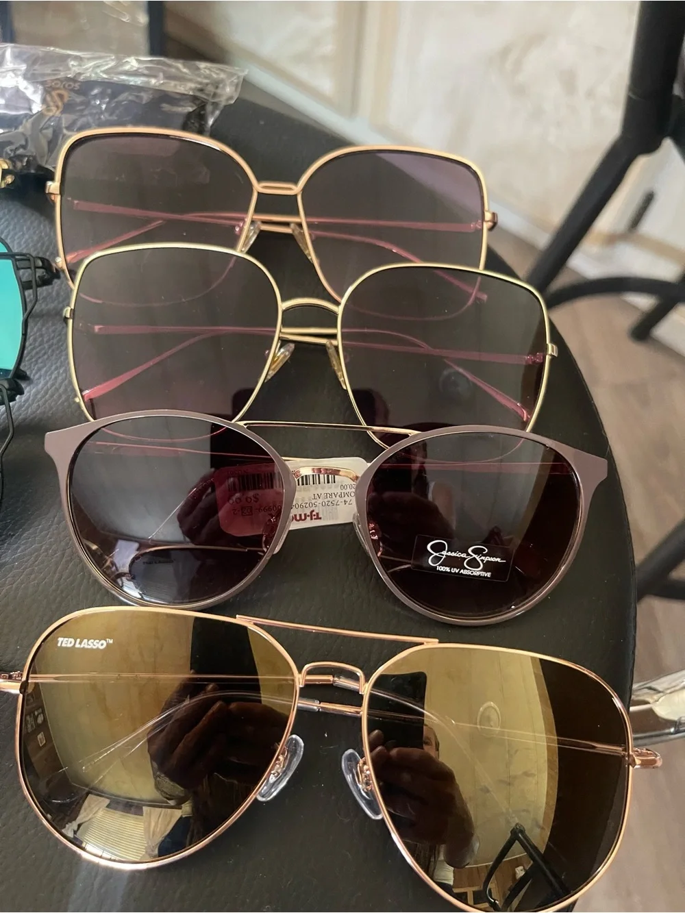 8 Assorted Women's Sunglasses  - Multi Color Mirrors new